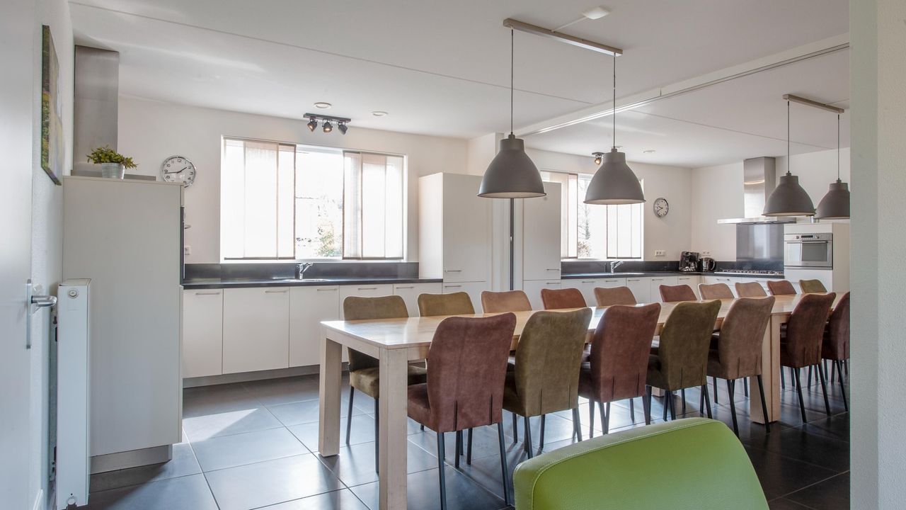 DiningRoom DiningRoom